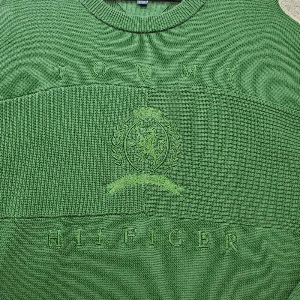 Tommy Hilfiger Sweater Mens Large Green Crest Embroidered Cotton Crew Cabin